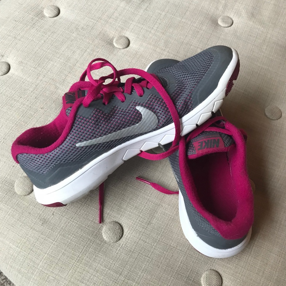 Nike Flex Experience RN 4 Sneaker.